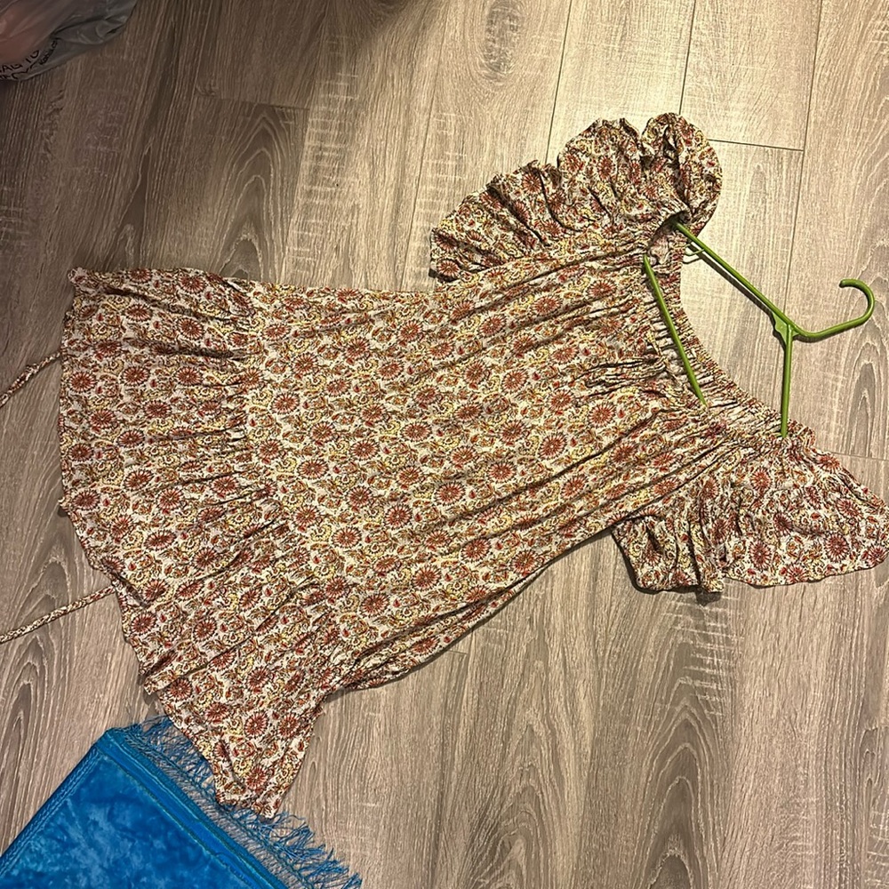 Cute mini floral dress